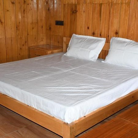 Hotel Royal Hillcrest Harsil Ngoại thất bức ảnh