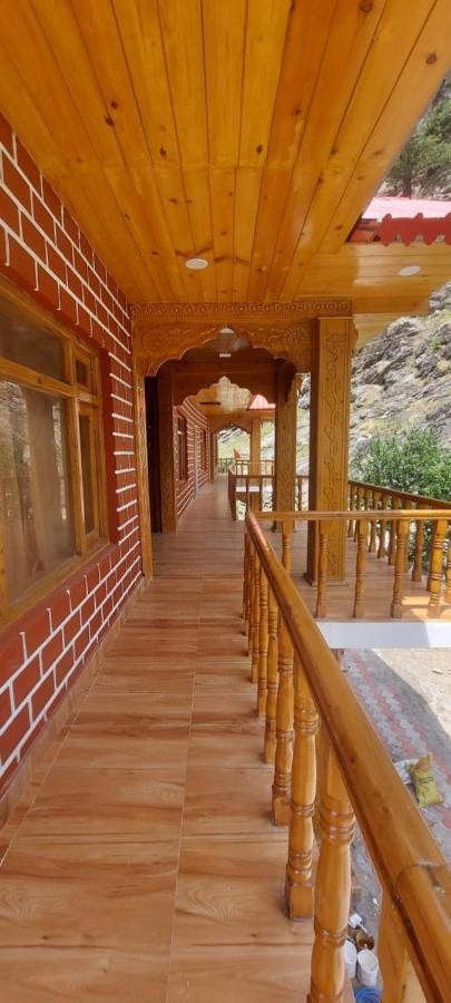 Hotel Royal Hillcrest Harsil Ngoại thất bức ảnh